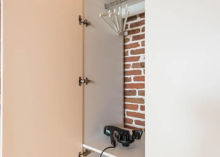 Design Lux Wisdom In Bamboo Garden,no Shoes Allowed Inside * Варна