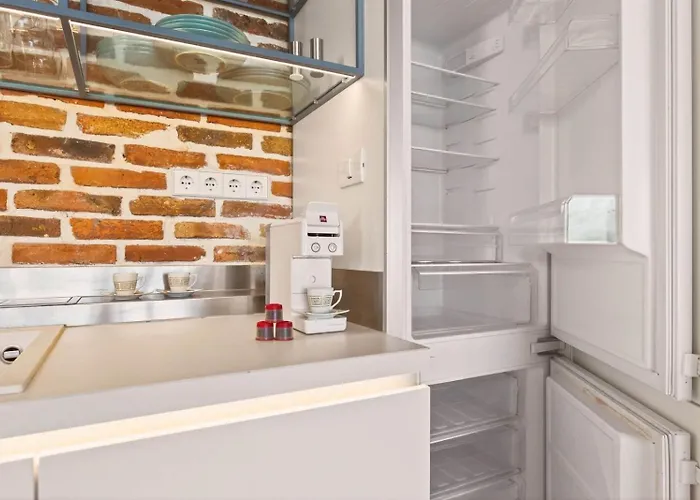 Design Lux Wisdom In Bamboo Garden,no Shoes Allowed Inside Апартаменти Варна