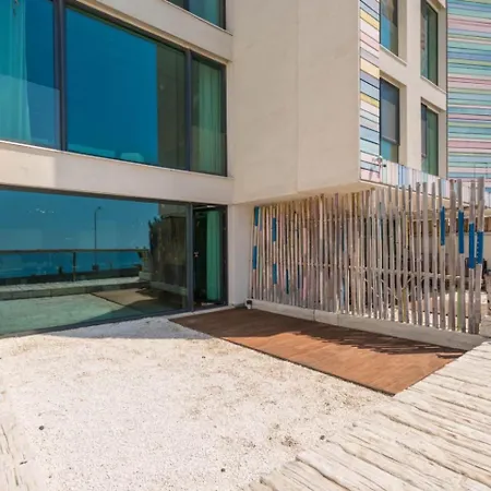 Apartment Design Lux Wisdom In Bamboo Garden,no Shoes Allowed Inside