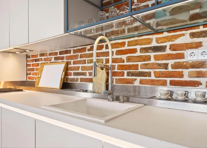 Design Lux Wisdom In Bamboo Garden,no Shoes Allowed Inside Apartment