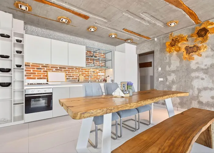 Apartment Design Lux Wisdom In Bamboo Garden,no Shoes Allowed Inside