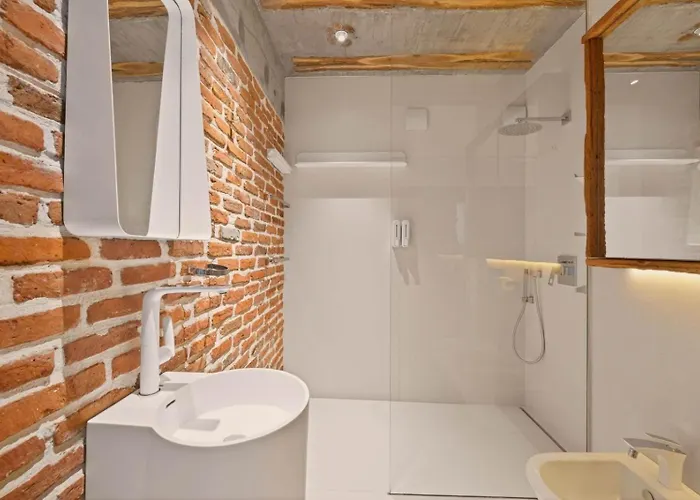 Design Lux Wisdom In Bamboo Garden,no Shoes Allowed Inside Varna